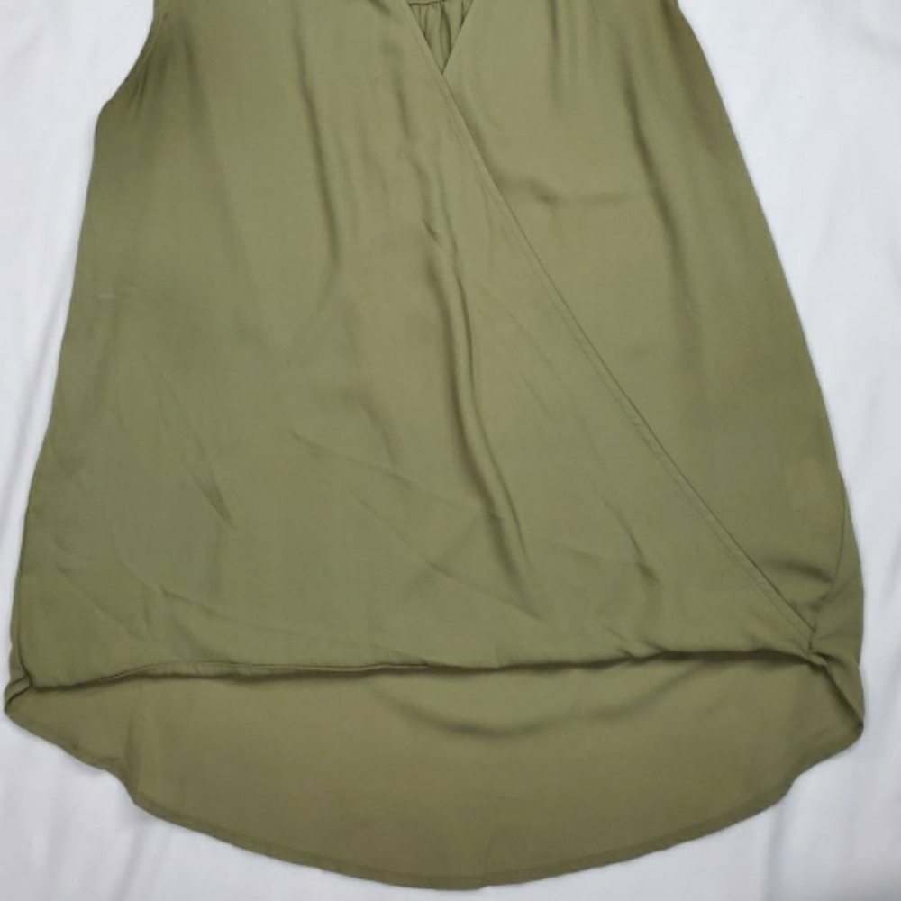 Blouse - Picture 2 of 2